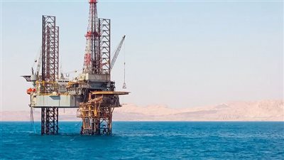 مصر تغير قواعد «لعبة الغاز» بتعاقدات طويلة الأجل مع ٥ شركات عالمية