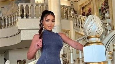 الأسود يعكس أنوثة سارة سلامة (صور)