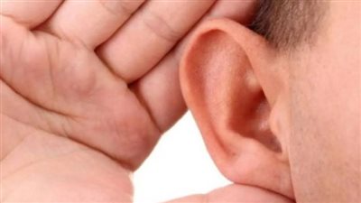 لتفادي فقدان السمع.. أين يجب الجلوس في الطائرة والأماكن العامة؟