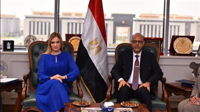 جبران يلتقي وزيرة عمل صربيا.. وجولة في ورش ومعامل مركز تدريب الحجاز