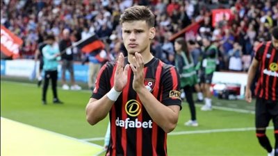 ليفربول يحسم صفقة ميلوس كيركيز لتعزيز الجبهة اليسرى