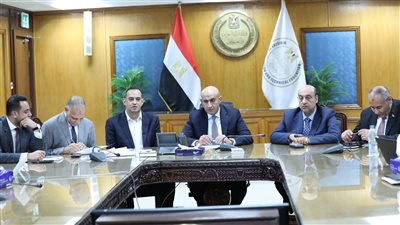 وزير التعليم يتابع امتحان اللغة العربية للثانوية العامة 2025 