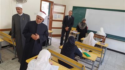 غرفة عمليات أزهر المنيا: لا شكاوى من امتحان الصرف لطلاب الأدبي 