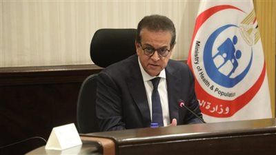 وزير الصحة يناقش مع الدواء والشراء الموحد آليات ضمان كفاءة واستدامة منظومة الإمداد الدوائي