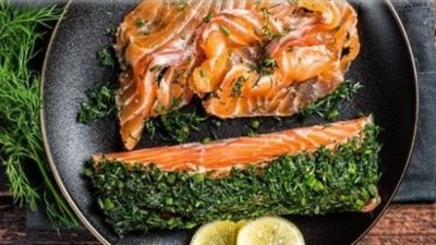 طريقة عمل سالمون بالأعشاب