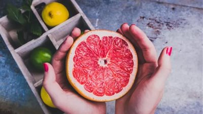 فوائد الجريب فروت لصحتك ولكن انتبه لتفاعلاته مع الأدوية