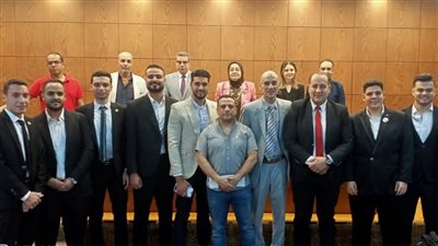 خبراء الإعلام يشيدون بمستوى مشروعات تخرج طلاب العلاقات العامة بإعلام الأزهر