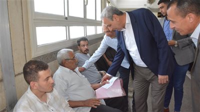 محافظ الغربية في لقاء المواطنين: حل مشاكلكم على رأس أولوياتنا