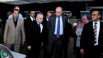 وزير الطيران والمدير الإقليمي للإيكاو يزوران لمركز القاهرة للملاحة الجوية