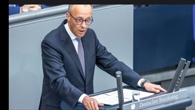 المستشار الالماني يطالب بتشديد العقوبات على روسيا