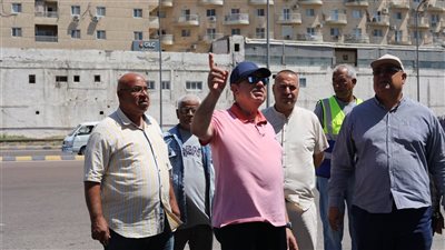 رئيس الصرف الصحي بالإسكندرية يتفقد محطات الشركة