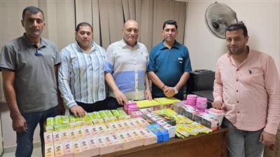 ضبط مستحضرات تجميل مجهولة المصدر قبل بيعها بالفيوم 