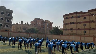 رئيس جامعة بني سويف التكنولوجية يتفقد دورتي التربية العسكرية للذكور والوطنية للفتيات