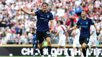 إسبوزيتو أفضل لاعب في مباراة إنتر ميلان و ريفر بليت