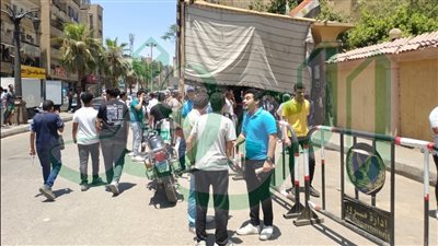 ارتياح بين طلاب الثانوية العامة بالأقصر بعد آدائهم امتحانات مادتي التاريخ والفيزياء