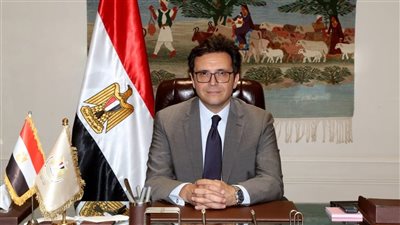 وزير الثقافة يعتمد أجندة فعاليات الاحتفاء بذكرى ثورة الثلاثين من يونيو