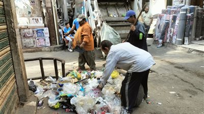 محافظ الدقهلية يتابع أعمال منظومة النظافة  بالمنصورة وطلخا