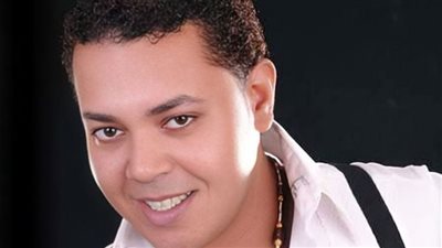 بعد جلسة النفقة.. القبض على المطرب محمود الحسيني لتعديه على طليقته