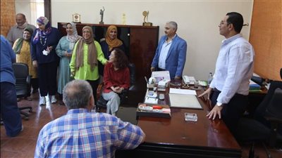 رئيس المركز القومي للسينما يلتقي بالعاملين ويجتمع بمديري الإدارات