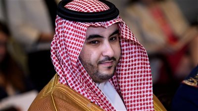 السعودية وإيران تبحثان هاتفيا تعزيز التعاون الدفاعي