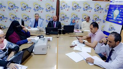 وكيل تعليم الفيوم يتابع امتحانات الثانوية العامة من غرفة العمليات الرئيسية 