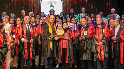 شيمى يشهد حفل ختام الأنشطة الطلابية لمعهد 