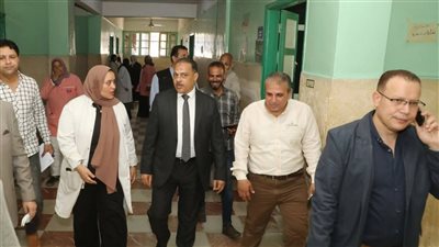 من بردين.. محافظ الشرقية يشدد على حسن معاملة المواطنين وإنهاء الشكاوى 