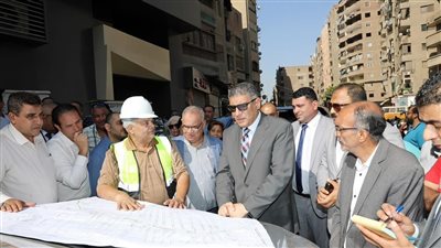 محافظ الجيزة يتفقد مشروع الصرف الصحي بكفر طهرمس حتى نفق روز اليوسف