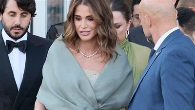 أناقة الملكة رانيا حديث العالم خلال ليالي زفاف الملياردير جيف بيزوس