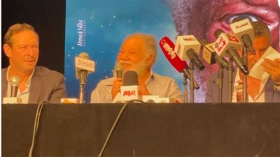 يحيى الفخراني يستعيد موقفًا مميزًا مع الراحل محمود ياسين 