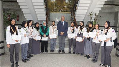 محافظ القليوبية يُكرم فريق جوالة مركز شباب ميت نما