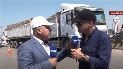 كامل الوزير يرد على دعوات رحيله: مش هسيبها لحد ما أموت (فيديو)