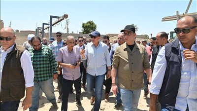 سويلم يتفقد حالة الري ومحطات الرفع والمنشآت المائية بمحافظة الفيوم