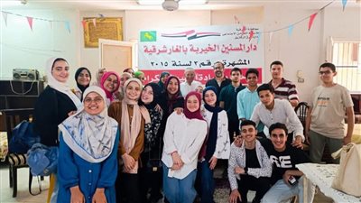 أطفال منتدى الطفل المصري في زيارة إنسانية مؤثرة لكبار السن بالغار