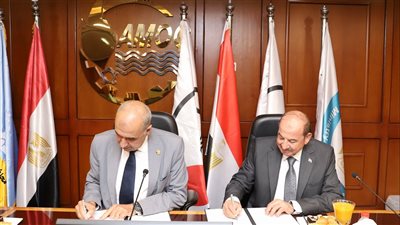 بروتوكول تعاون بين الصرف الصحي بالإسكندرية وأموك لتعزيز جهود معالجة مياه الصرف الصناعي