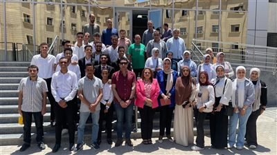 نائب محافظ سوهاج يقود حملة شبابية للتبرع بالدم 