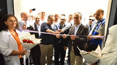 بتكلفة 1.3مليار جنيه.. محافظ أسيوط يفتتح مبنى العيادات الخارجية 