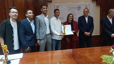 إعلام الأزهر تفوز بالمركز الثاني دوليًا في فئة المجلات المطبوعة في مسابقة مشروعات التخرج