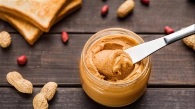 طريقة عمل زبدة الفول السوداني وفوائدها الصحية للجسم