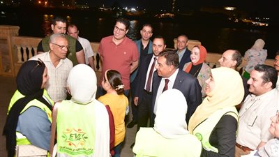 محافظ الدقهلية يشارك حملة التوعية 