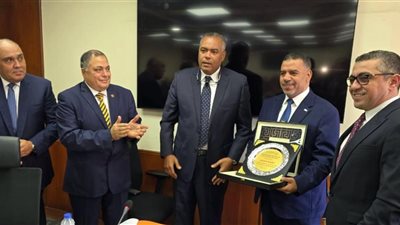 اتحاد بنوك مصر يكرّم القطاع القانوني بالبنك التجاري الدولي 