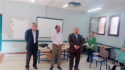 وكيل تعليم الفيوم يشهد فعاليات المرحلة الثانية من البرنامج التدريبي الإلكتروني