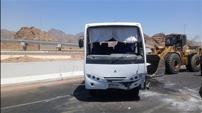 إصابة 19 شخصا في انقلاب ميني باص بشرم الشيخ