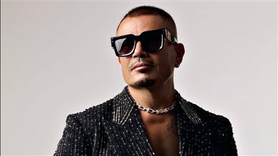 عمرو دياب يتصدر تريند يوتيوب لليوم الثالث على التوالي بأغنية 