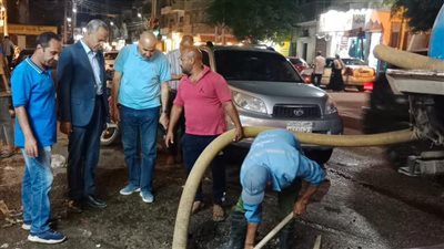 محافظ بني سويف يوجه بسرعة إصلاح كسر مفاجئ بخط مياه الشرب الرئيسي