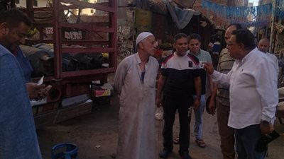 محافظ الدقهلية يتفقد سيارة توزيع أنابيب البوتاجاز