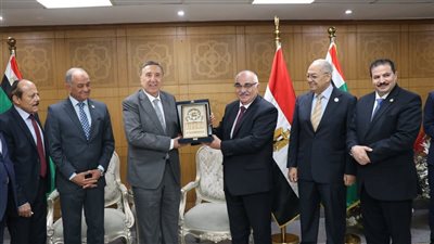 رئيس قضايا الدولة يستقبل وفد المحكمة الدستورية العليا.. تفاصيل