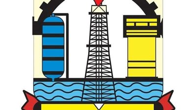   نقابة البترول تُعلن إلغاء احتفالية 30 يونيو حدادًا على ضحايا 