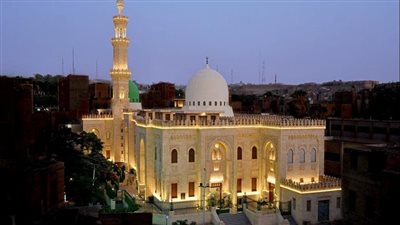 كل ما تريد معرفته عن السيدة «فاطمة النبوية» ومسجدها بالدرب الأحمر