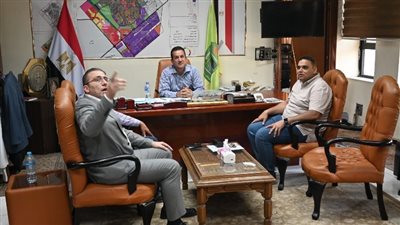 رئيس الجهاز تنمية العاشر يبحث مع 